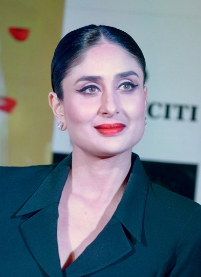 Kareena Kapoor Attends Aamir Khan Productions 25-Year Celebration In Banarasi Look